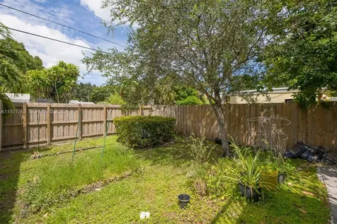 619 SW 17th Street Fort Lauderdale FL 33315