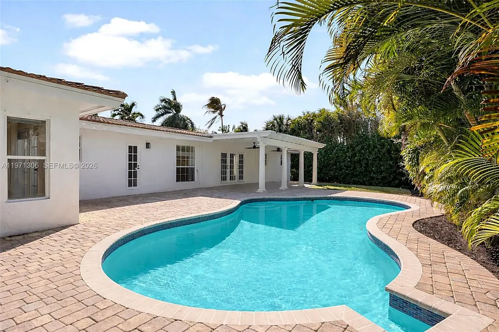 2833 NE 22nd Street Fort Lauderdale FL 33305