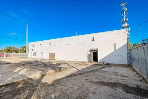 9795 NW 7th Avenue Miami FL 33150