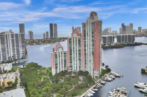 3370 Hidden Bay Drive Aventura FL 33180