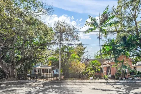 3544 William Avenue Miami FL 33133