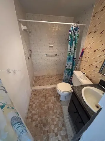 447 NE 195th Street Miami FL 33179