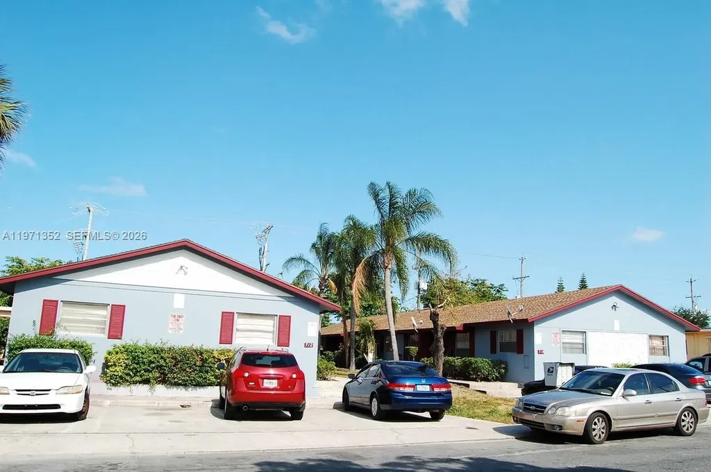 714 S F Street Lake Worth FL 33460