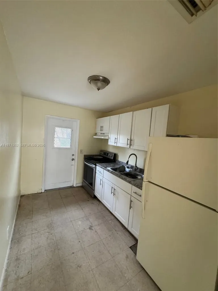 714 S F Street Lake Worth FL 33460