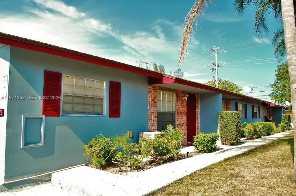 714 S F Street Lake Worth FL 33460