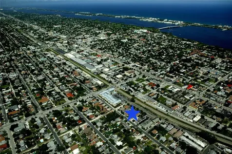 714 S F Street Lake Worth FL 33460