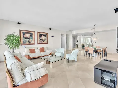10101 Collins Avenue Bal Harbour FL 33154
