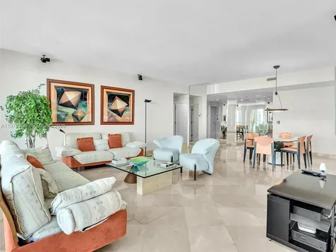 10101 Collins Avenue Bal Harbour FL 33154