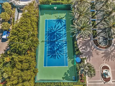 10101 Collins Avenue Bal Harbour FL 33154