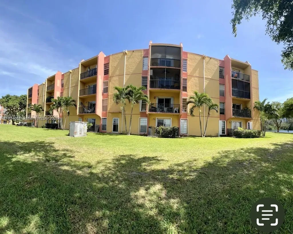 4705 NW 7th Street Miami FL 33126