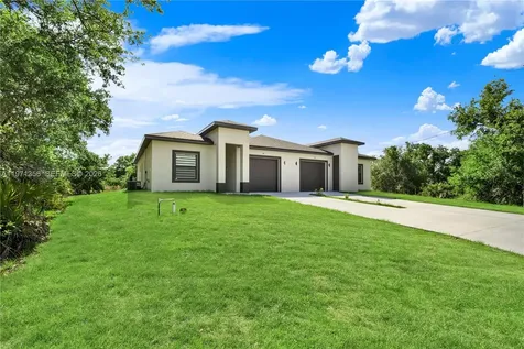 18 Organ Street Punta Gorda FL 33982