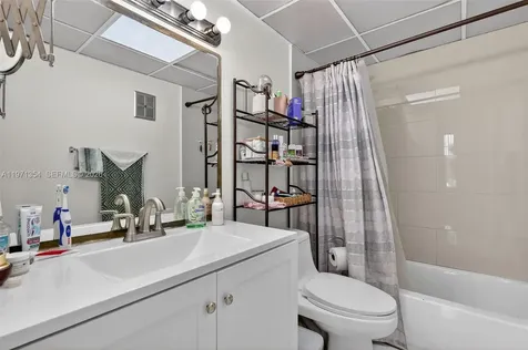 9678 Fontainebleau Boulevard Miami FL 33172