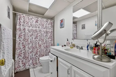 9678 Fontainebleau Boulevard Miami FL 33172