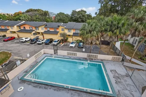 9678 Fontainebleau Boulevard Miami FL 33172