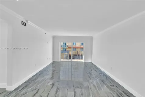 8900 Collins Avenue Surfside FL 33154