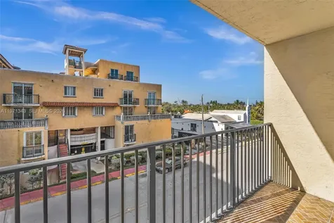 8900 Collins Avenue Surfside FL 33154