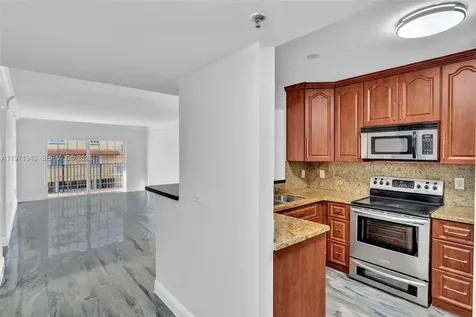 8900 Collins Avenue Surfside FL 33154