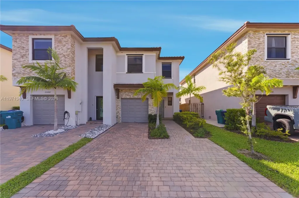 25266 SW 107th Avenue Miami FL 33032