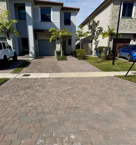 25266 SW 107th Avenue Miami FL 33032