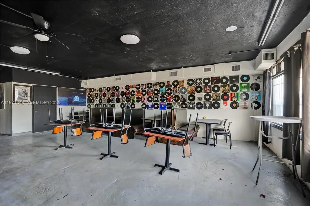 2990 W Sunrise Boulevard Fort Lauderdale FL 33311