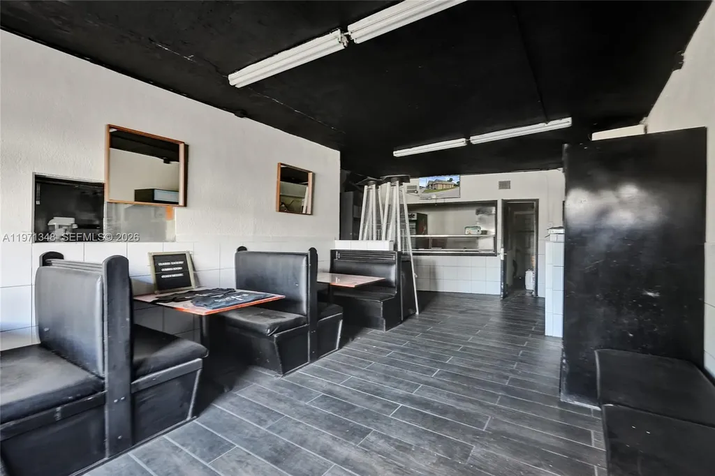 2990 W Sunrise Boulevard Fort Lauderdale FL 33311