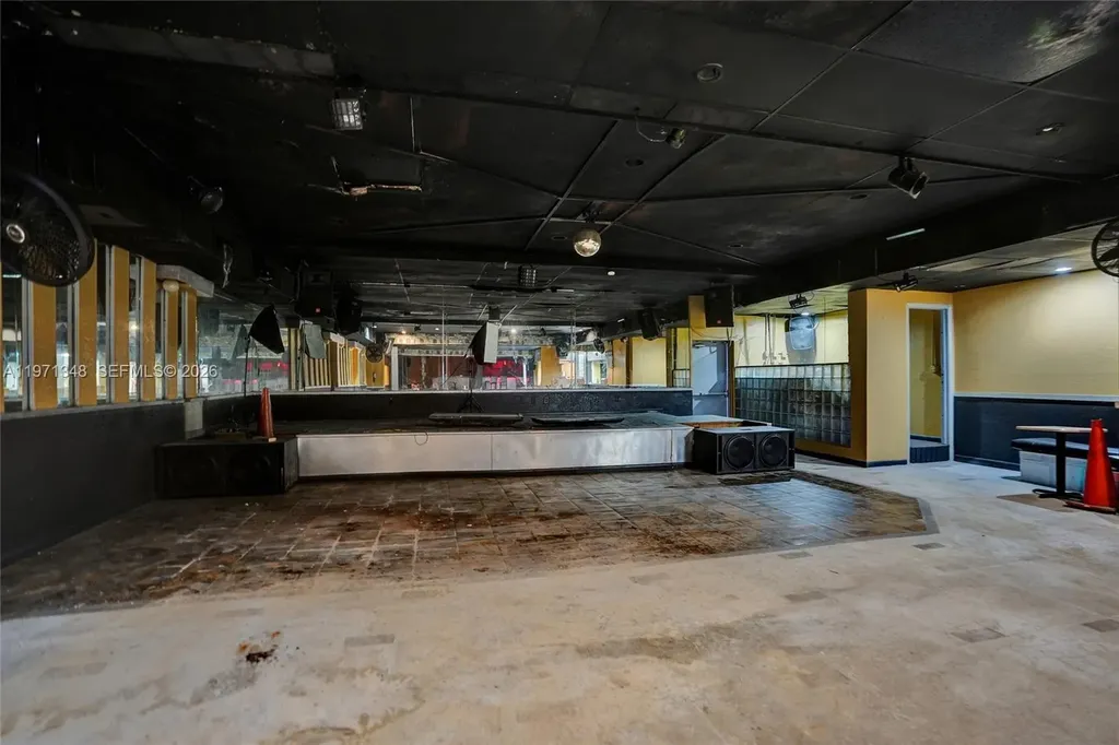 2990 W Sunrise Boulevard Fort Lauderdale FL 33311