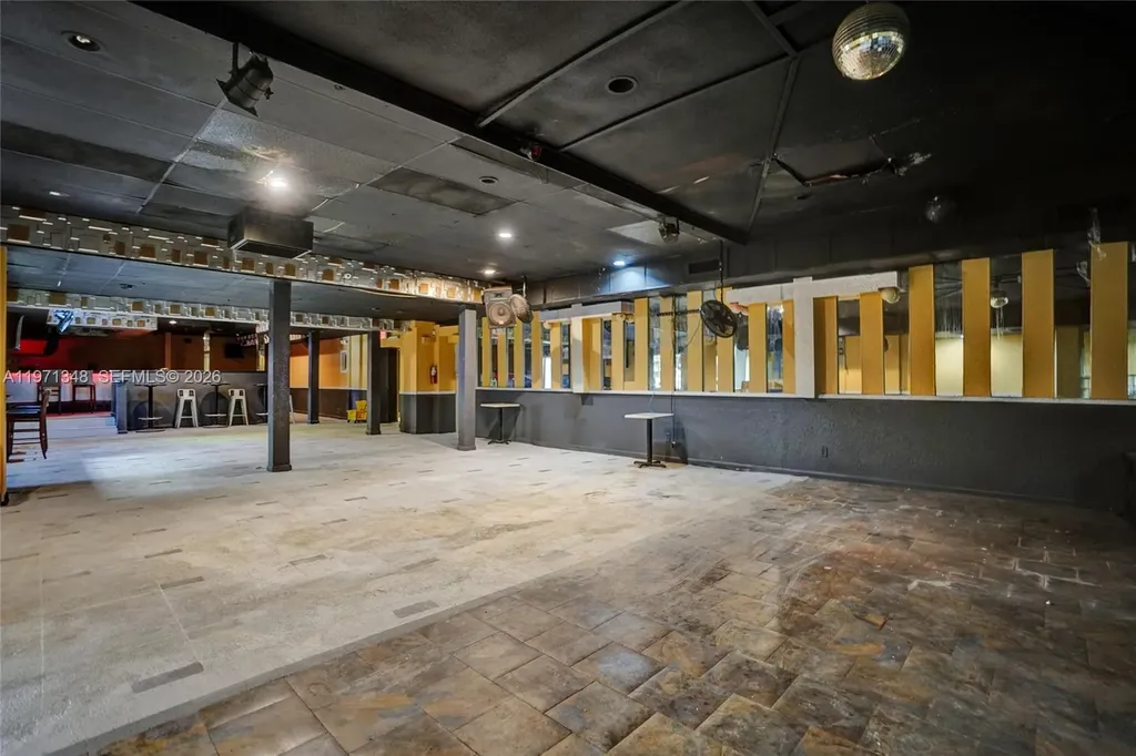 2990 W Sunrise Boulevard Fort Lauderdale FL 33311