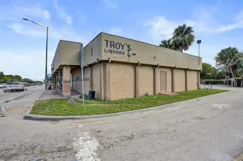 2990 W Sunrise Boulevard Fort Lauderdale FL 33311
