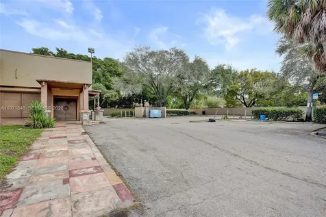 2990 W Sunrise Boulevard Fort Lauderdale FL 33311