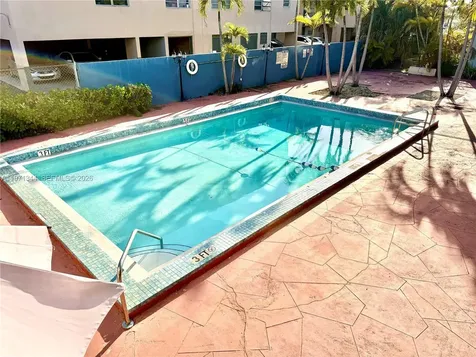 399 NW 72nd Avenue Miami FL 33126