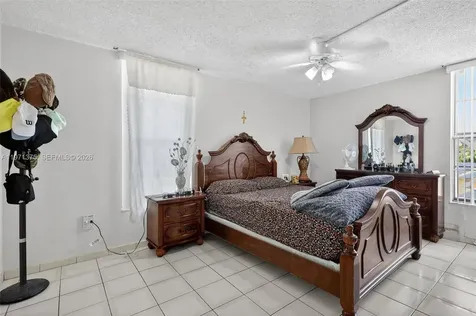 9678 Fontainebleau Boulevard Miami FL 33172