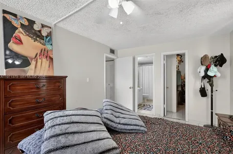 9678 Fontainebleau Boulevard Miami FL 33172