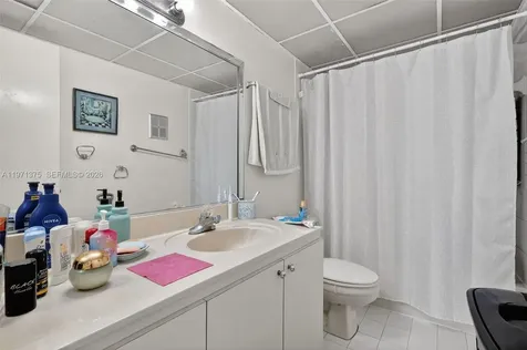9678 Fontainebleau Boulevard Miami FL 33172