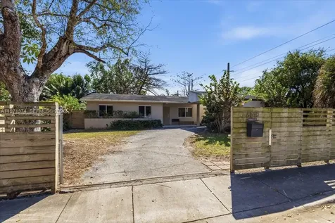 6140 SW 62nd Street South Miami FL 33143