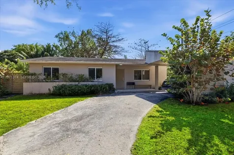 6140 SW 62nd Street South Miami FL 33143