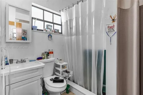 5959 SW 16th Terrace West Miami FL 33155