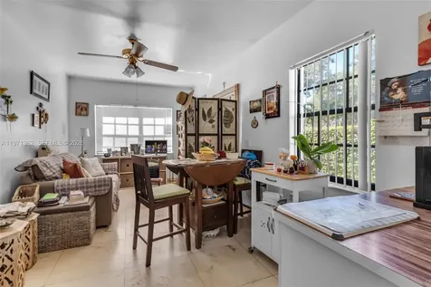 5959 SW 16th Terrace West Miami FL 33155
