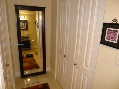 3101 N Country Club Drive Aventura FL 33180
