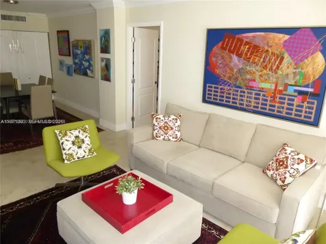 3101 N Country Club Drive Aventura FL 33180