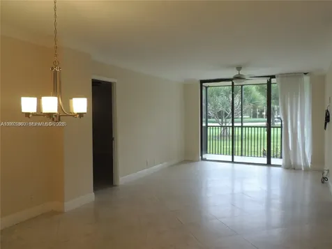 3101 N Country Club Drive Aventura FL 33180
