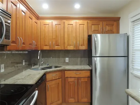 3101 N Country Club Drive Aventura FL 33180