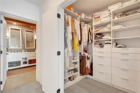 6799 Collins Avenue Miami Beach FL 33141