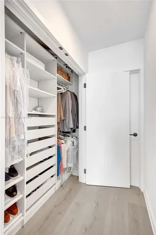 6799 Collins Avenue Miami Beach FL 33141