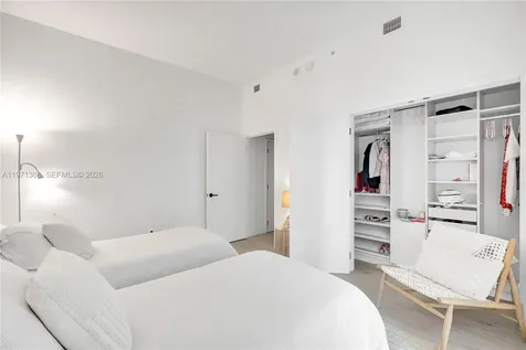 6799 Collins Avenue Miami Beach FL 33141