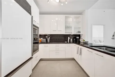 6799 Collins Avenue Miami Beach FL 33141