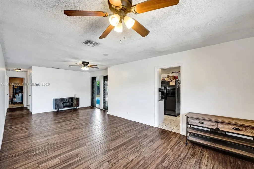 7570 Johnson Street Hollywood FL 33024