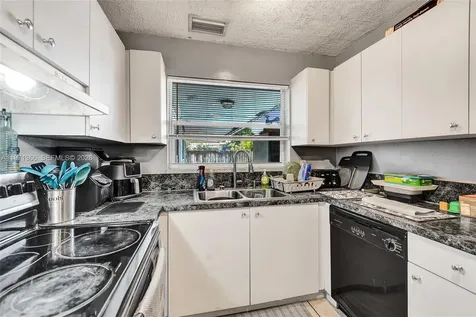 7570 Johnson Street Hollywood FL 33024