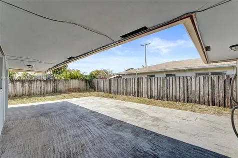 7570 Johnson Street Hollywood FL 33024