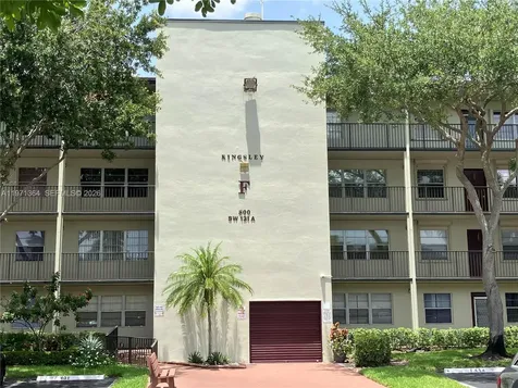 800 SW 131st Avenue Pembroke Pines FL 33027