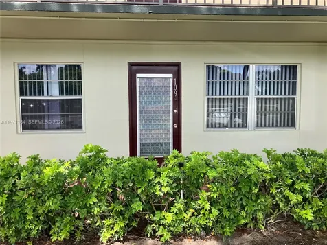 800 SW 131st Avenue Pembroke Pines FL 33027